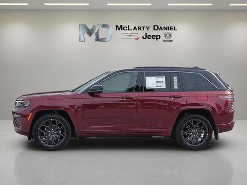 Velvet Red Pearlcoat 2026 Jeep Grand Cherokee Summit