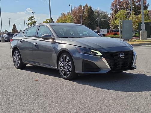 2023 Nissan Altima 2.5 SL