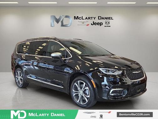 2026 Chrysler Pacifica Pinnacle