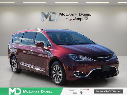 2020 Chrysler Pacifica Touring-L Plus