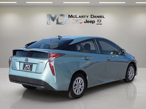 2017 Toyota Prius Four