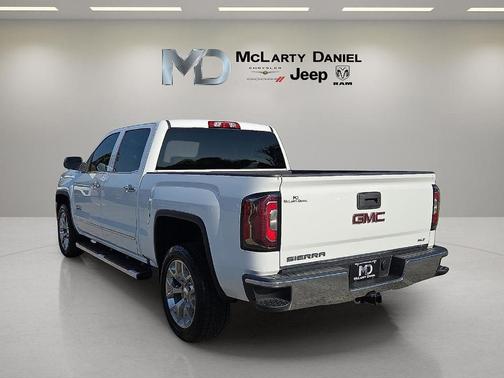 Summit White 2018 GMC Sierra 1500 SLT