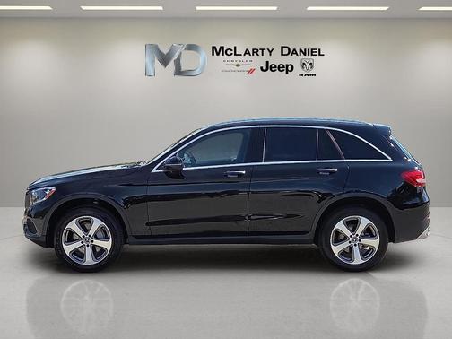 2019 Mercedes-Benz GLC 300 Base 4MATIC