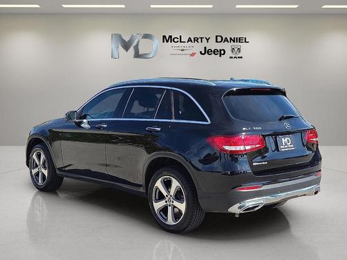 2019 Mercedes-Benz GLC 300 Base 4MATIC