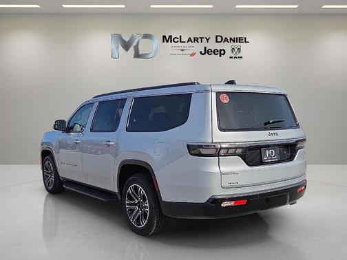 2026 Jeep Grand Wagoneer L Base