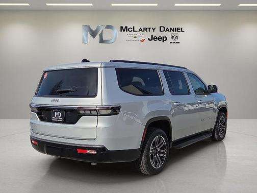 2026 Jeep Grand Wagoneer L Base