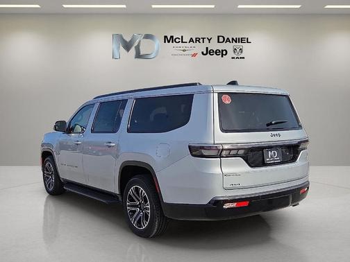 2026 Jeep Grand Wagoneer L Base