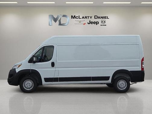 Bright White Clearcoat 2026 RAM ProMaster 2500 High Roof