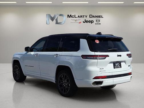 2025 Jeep Grand Cherokee L Summit