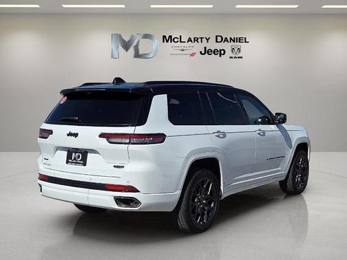 2025 Jeep Grand Cherokee L Summit