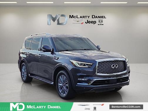 2022 INFINITI QX80 Luxe