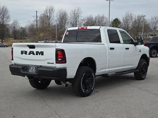 Bright White Clearcoat 2026 RAM 3500 Tradesman