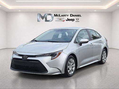 Classic Silver Metallic 2025 Toyota Corolla LE
