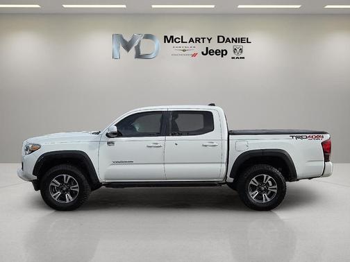 2018 Toyota Tacoma TRD Sport