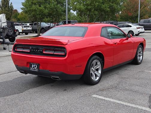 2020 Dodge Challenger SXT