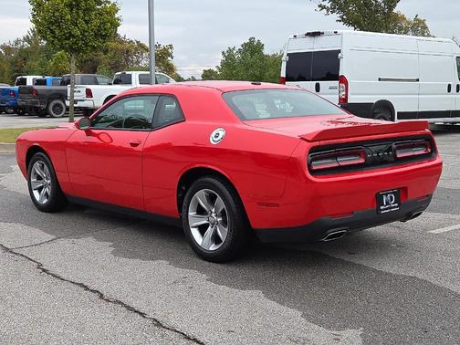 2020 Dodge Challenger SXT