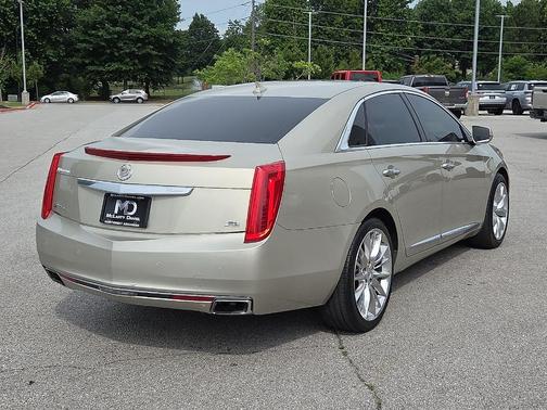 Silver Coast Metallic 2013 Cadillac XTS Platinum