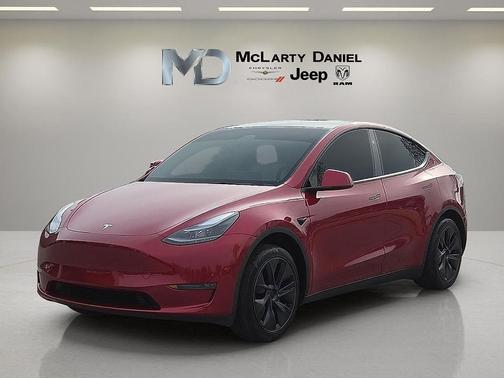 2025 Tesla Model Y Long Range