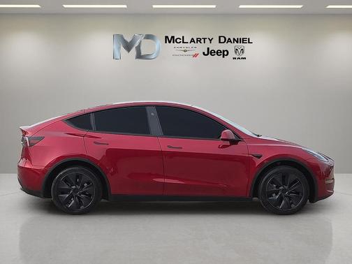 2025 Tesla Model Y Long Range