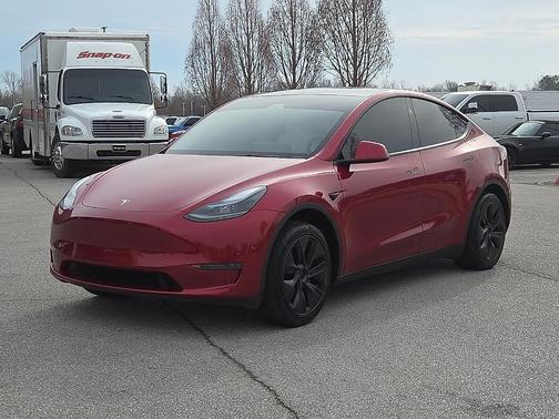 2025 Tesla Model Y Long Range