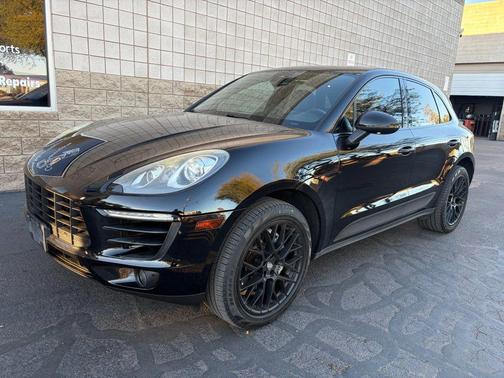 2017 Porsche Macan S