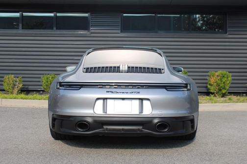 2022 Porsche 911 Carrera GTS