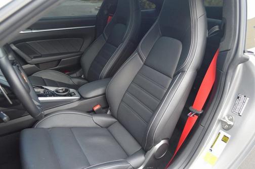 2024 Porsche 911 Turbo