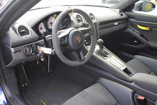 2025 Porsche 718 Spyder RS