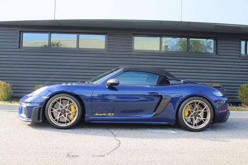 2025 Porsche 718 Spyder RS