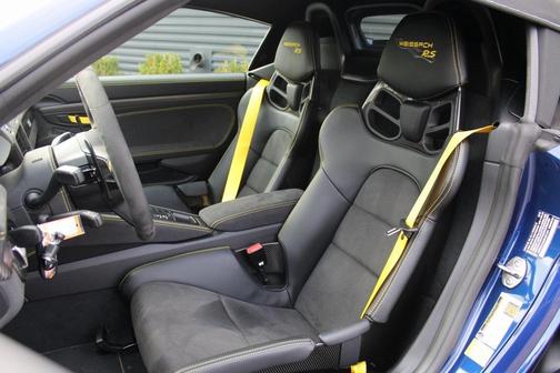 2025 Porsche 718 Spyder RS