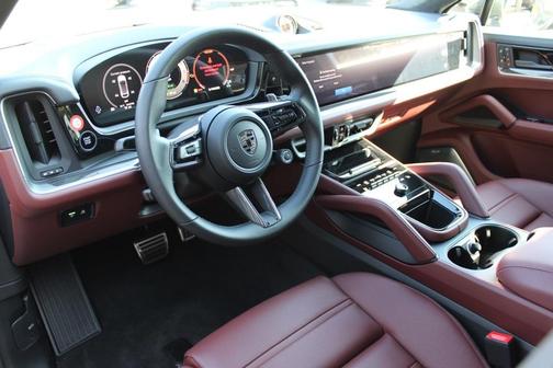 2026 Porsche Cayenne Turbo