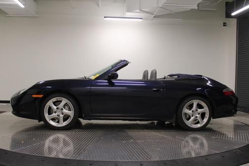 2003 Porsche 911 Carrera 4