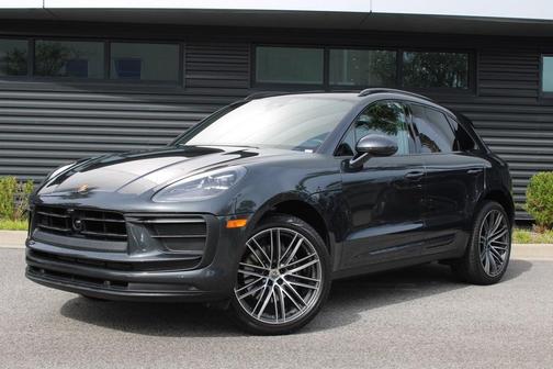 2025 Porsche Macan 