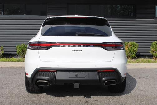 2026 Porsche Macan 