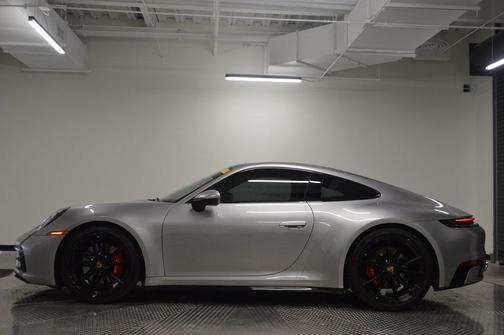 2022 Porsche 911 Carrera S