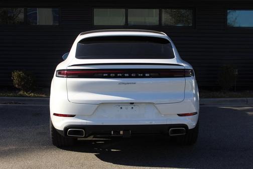 2026 Porsche Cayenne Base