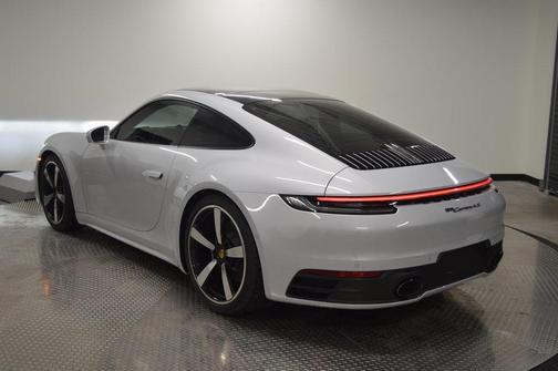 2024 Porsche 911 Carrera 4S