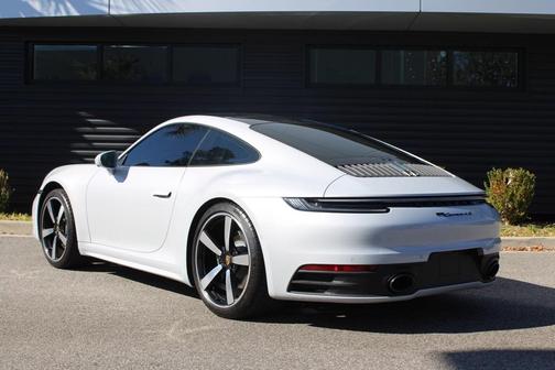 2024 Porsche 911 Carrera 4S
