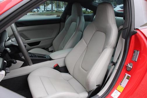 2024 Porsche 911 Carrera GTS