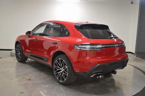 2026 Porsche Macan 