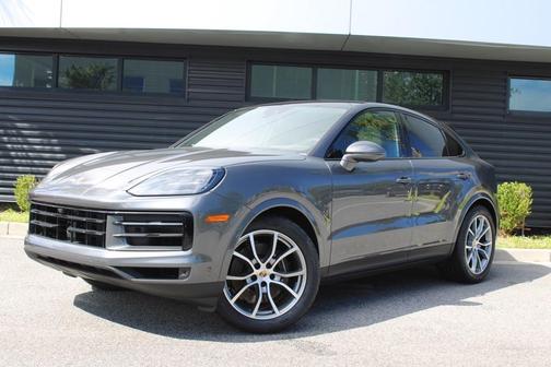 2026 Porsche Cayenne AWD