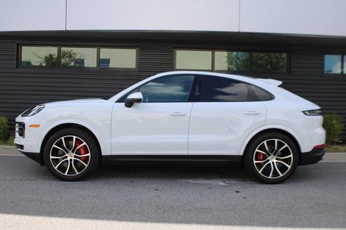 2024 Porsche Cayenne S Coupe AWD