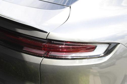 2025 Porsche Cayenne AWD