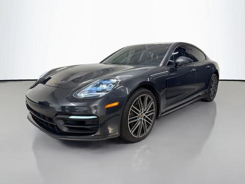 Volcano Grey Metallic 2021 Porsche Panamera Base