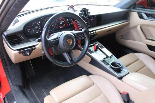 2020 Porsche 911 Carrera 4S