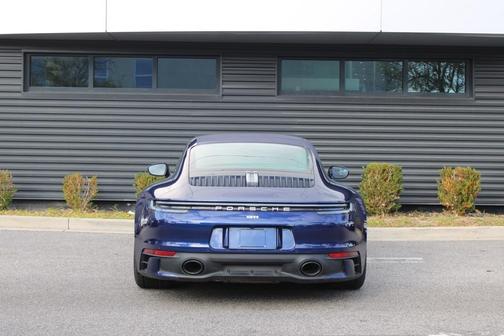 2023 Porsche 911 Carrera 4S
