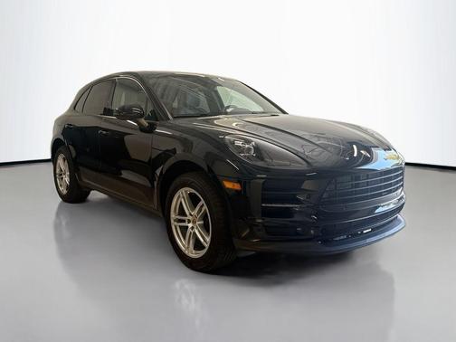 Black 2020 Porsche Macan Base