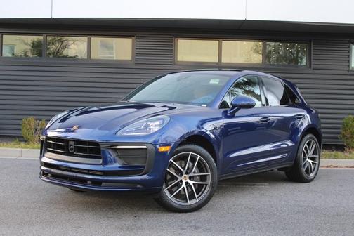2025 Porsche Macan 