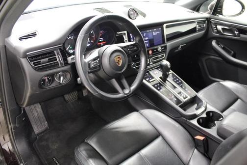 2024 Porsche Macan 