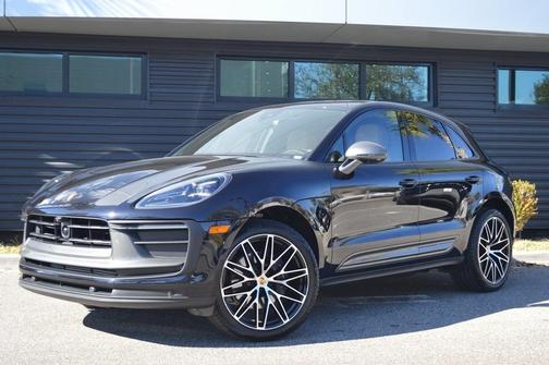 2025 Porsche Macan 